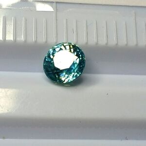 Sparkling Blue Topaz Gemstone 6mm